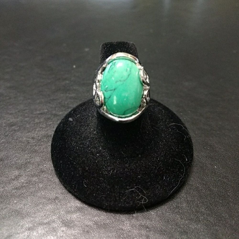 Electroplated silver ring with green turquoise stone size 6.5